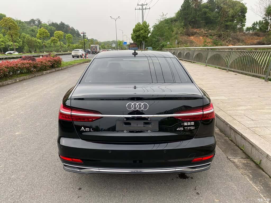 Audi A6L, 2022 все фото