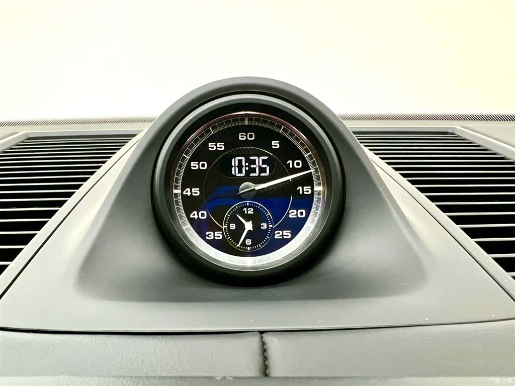 Porsche Macan, 2023 16