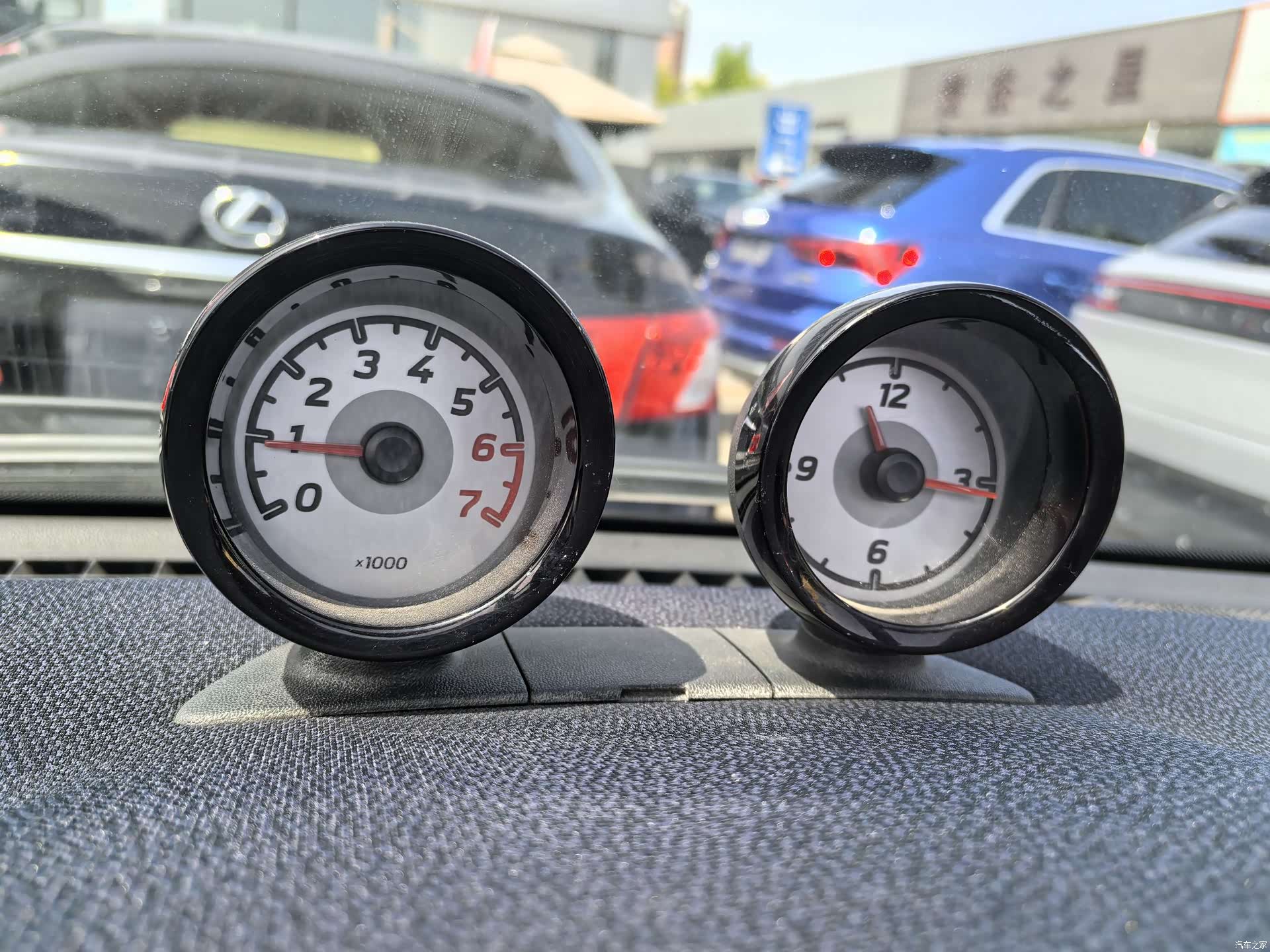 Smart Fortwo, 2015 18