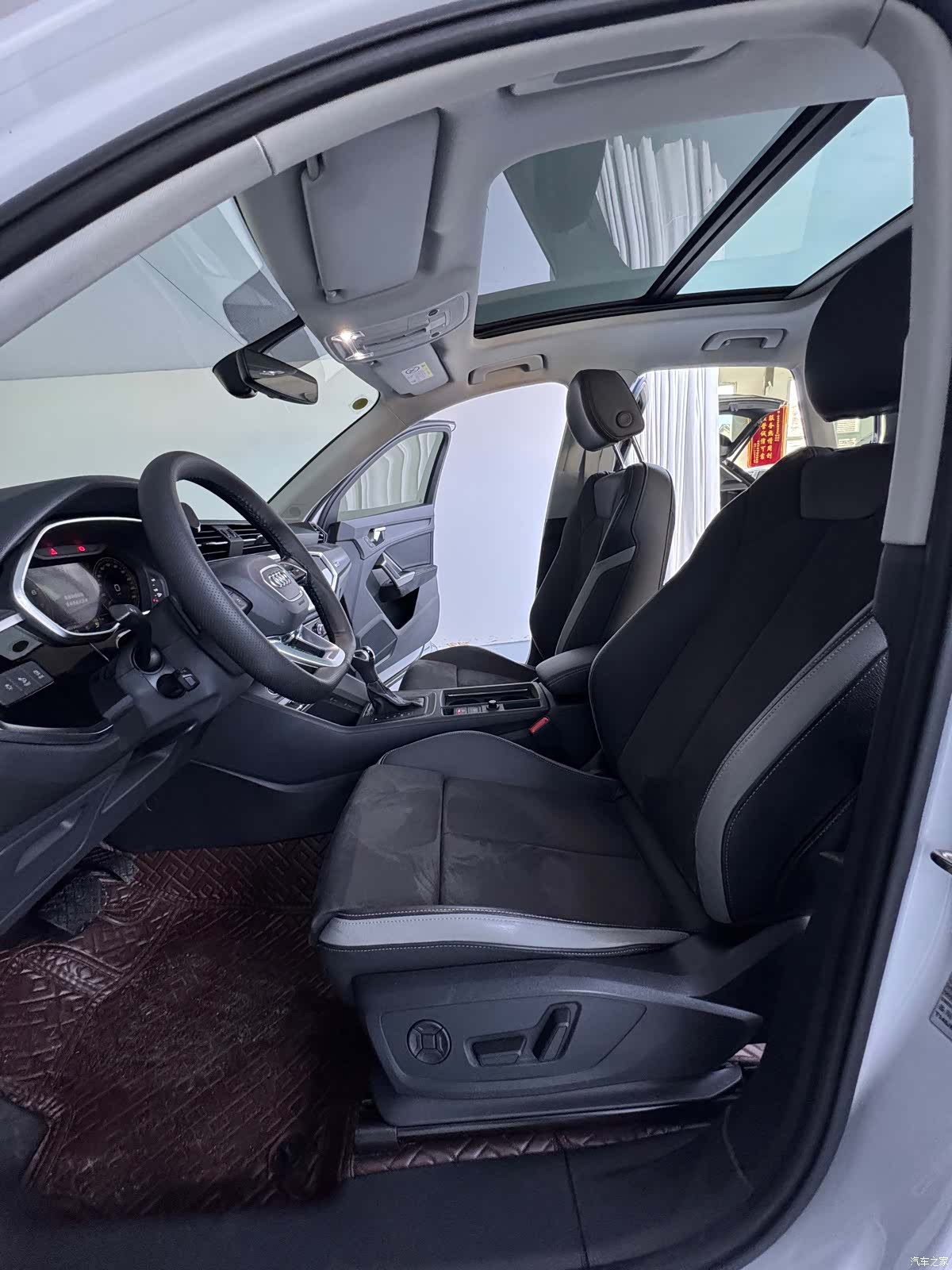 Audi Q3, 2022 13