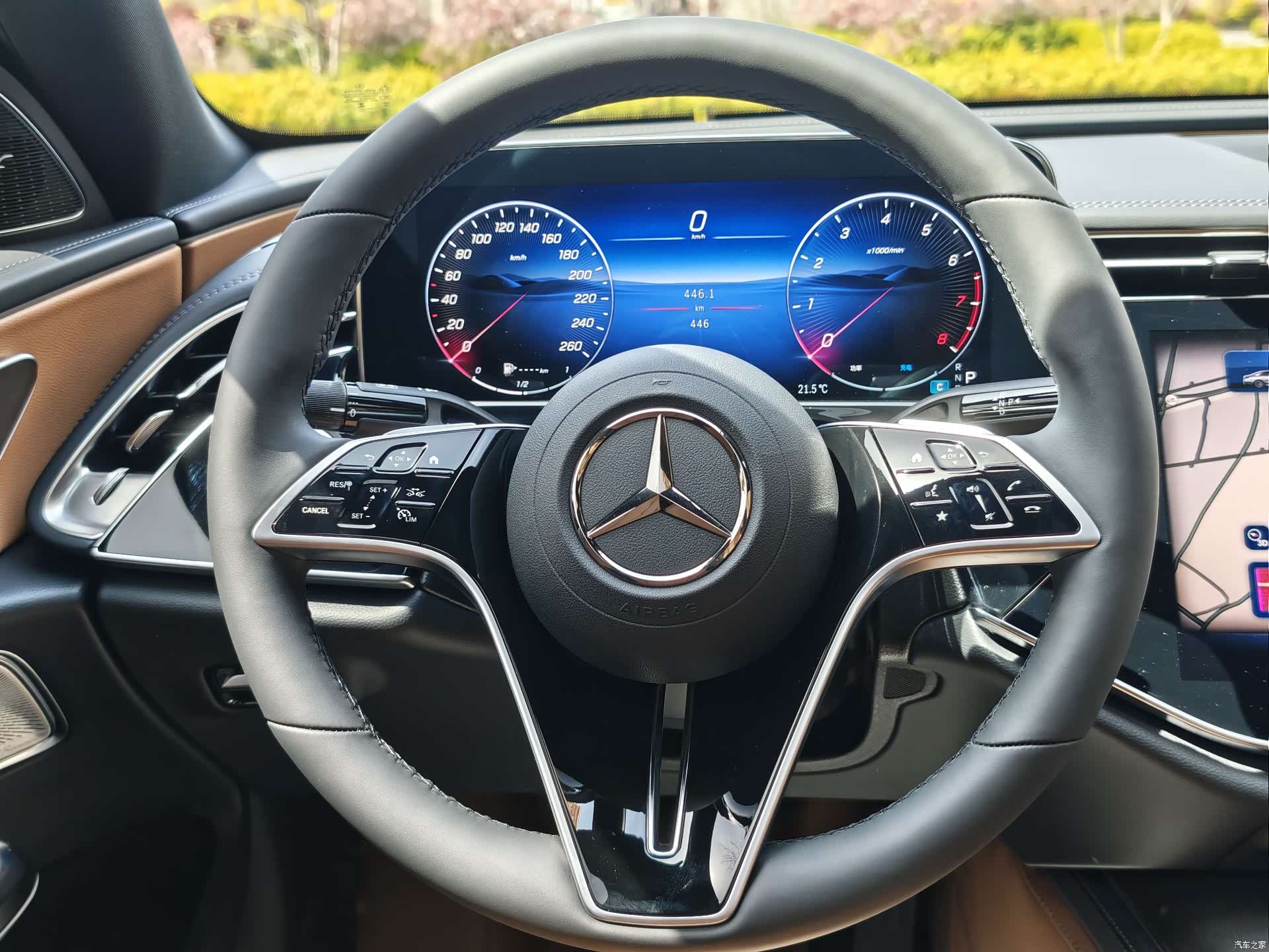Mercedes-Benz E-Class, 2026 13