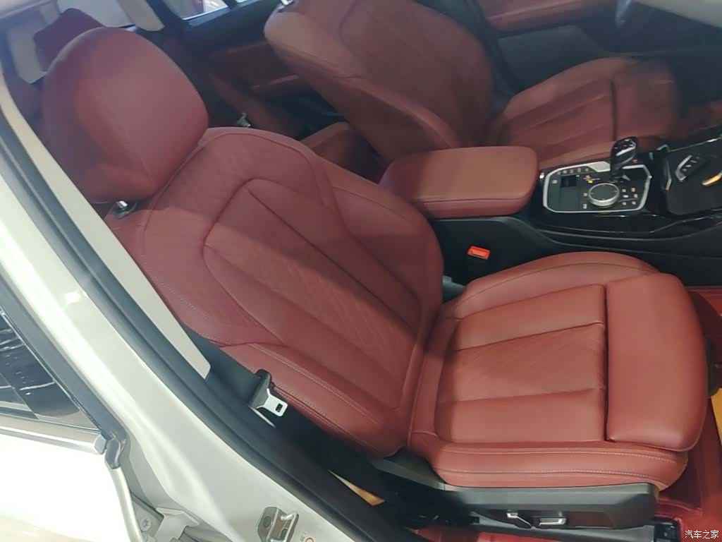 BMW X3, 2024 25