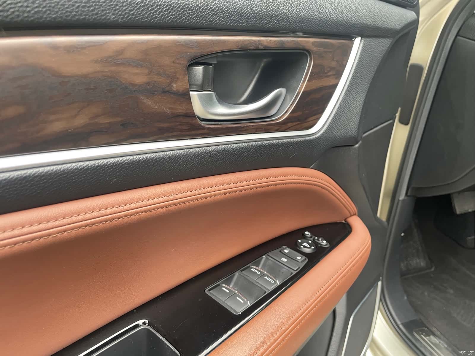 Honda UR-V, 2017 все фото