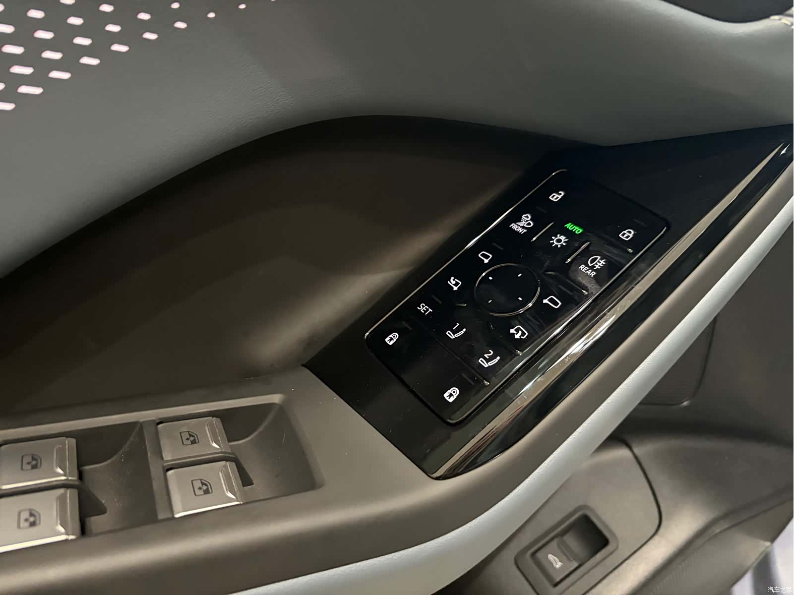 Audi e-tron, 2026 10