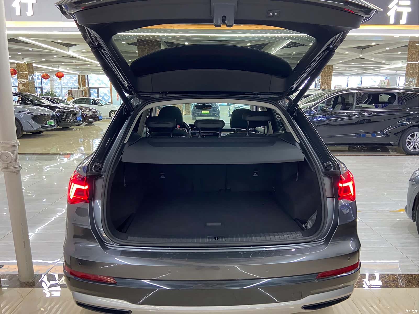 Audi Q3, 2023 11