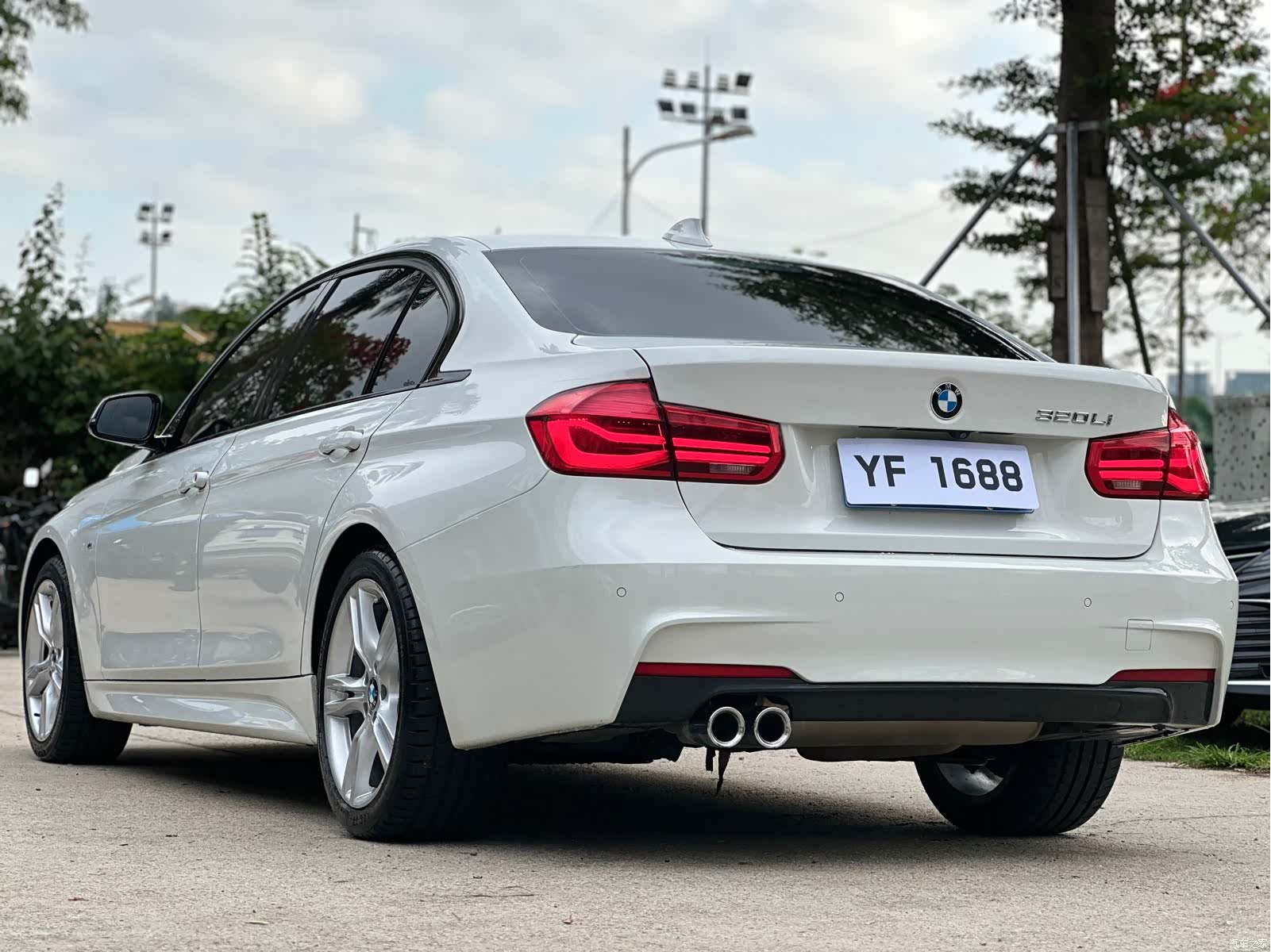 BMW 3 Series, 2017 все фото