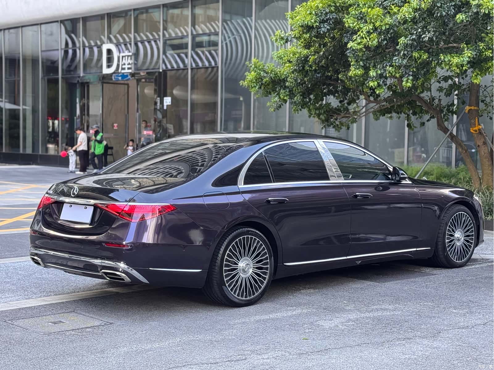 Mercedes-Benz S-Class, 2023 10