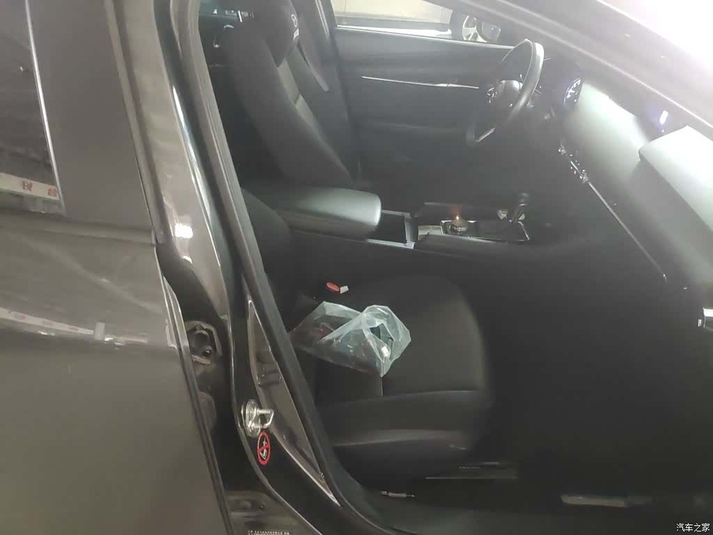 Mazda Mazda3, 2022 20