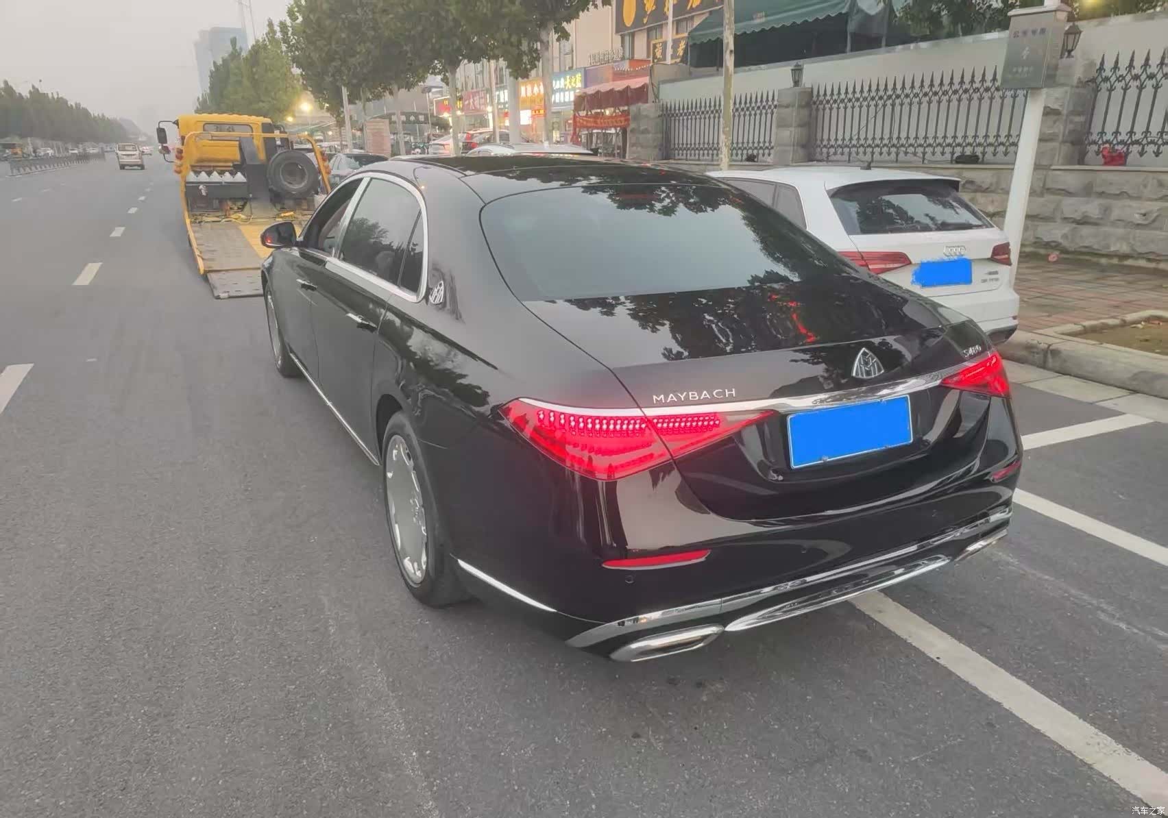 Maybach S-Class, 2024 3