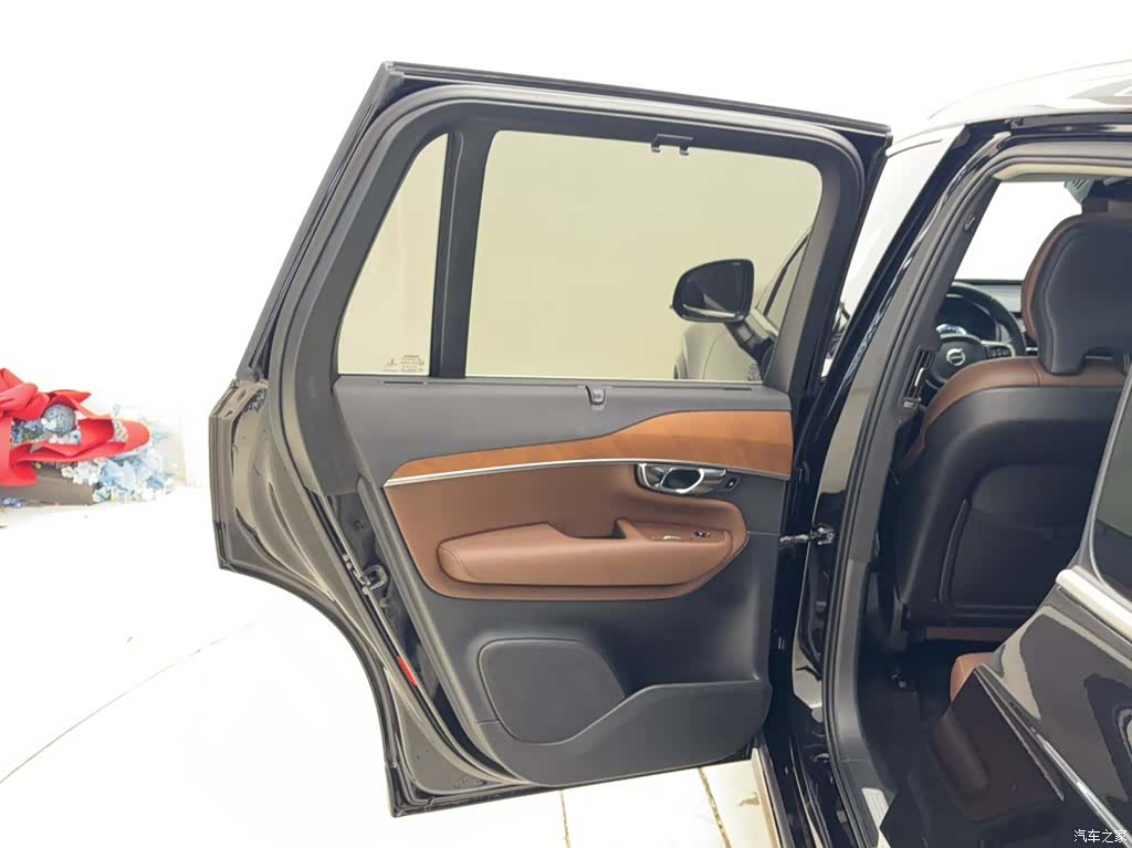 Volvo XC90, 2019 7
