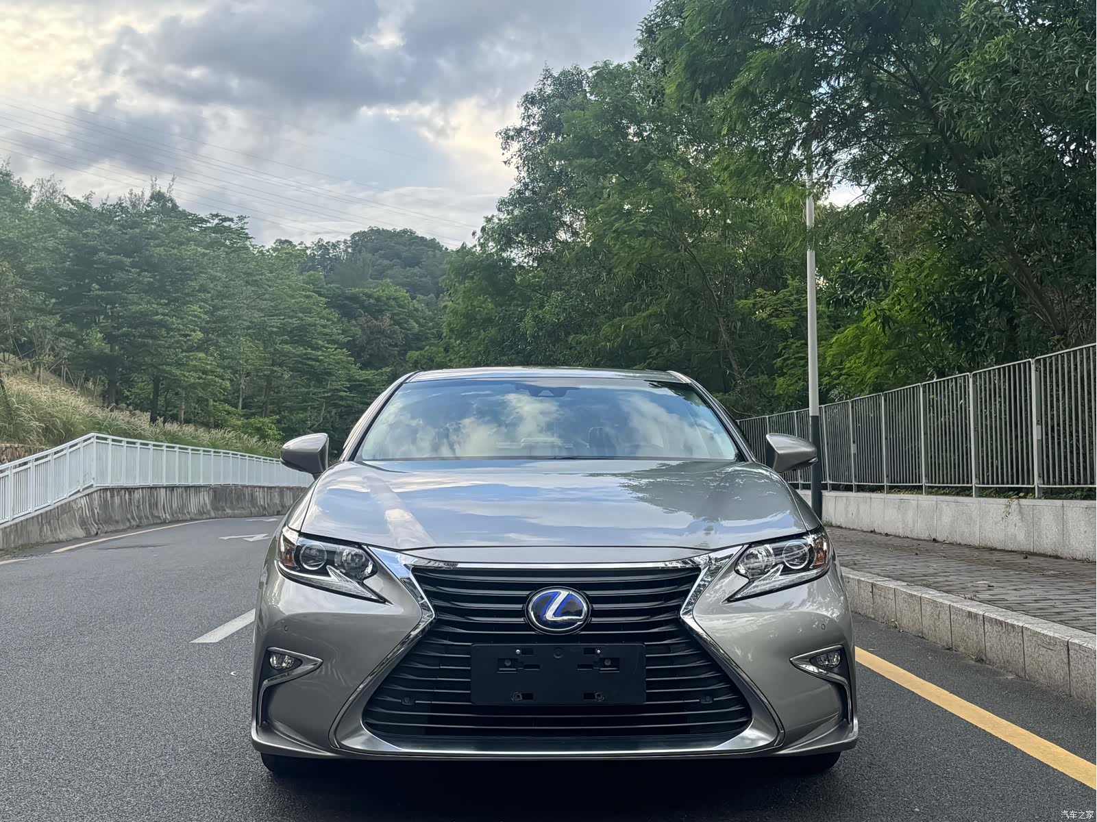 Lexus ES, 2017 2
