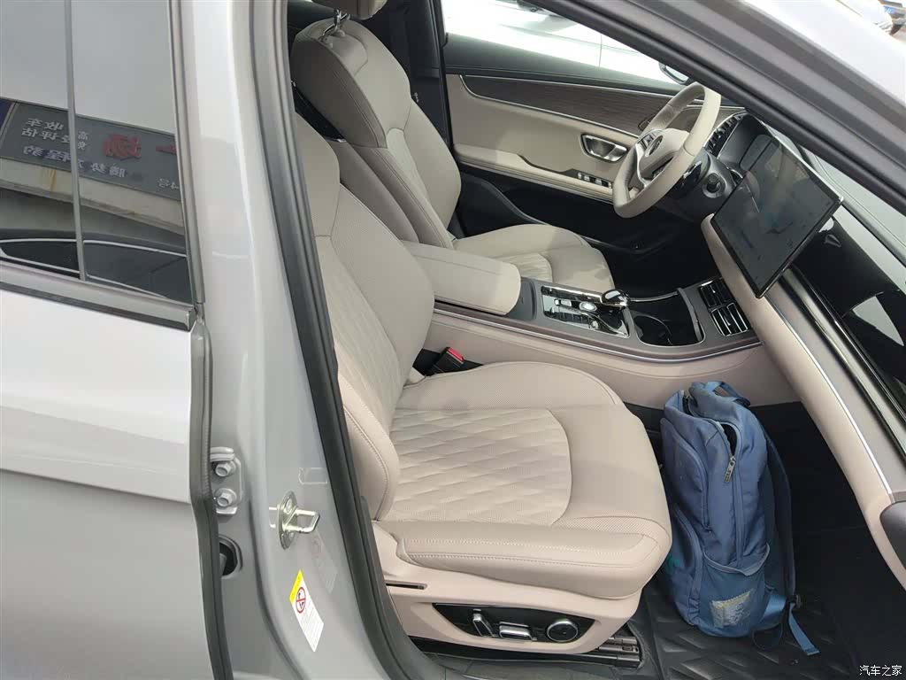 BYD Han, 2025 25