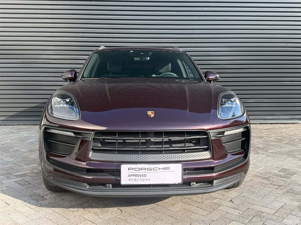 Porsche Macan, 2024 все фото