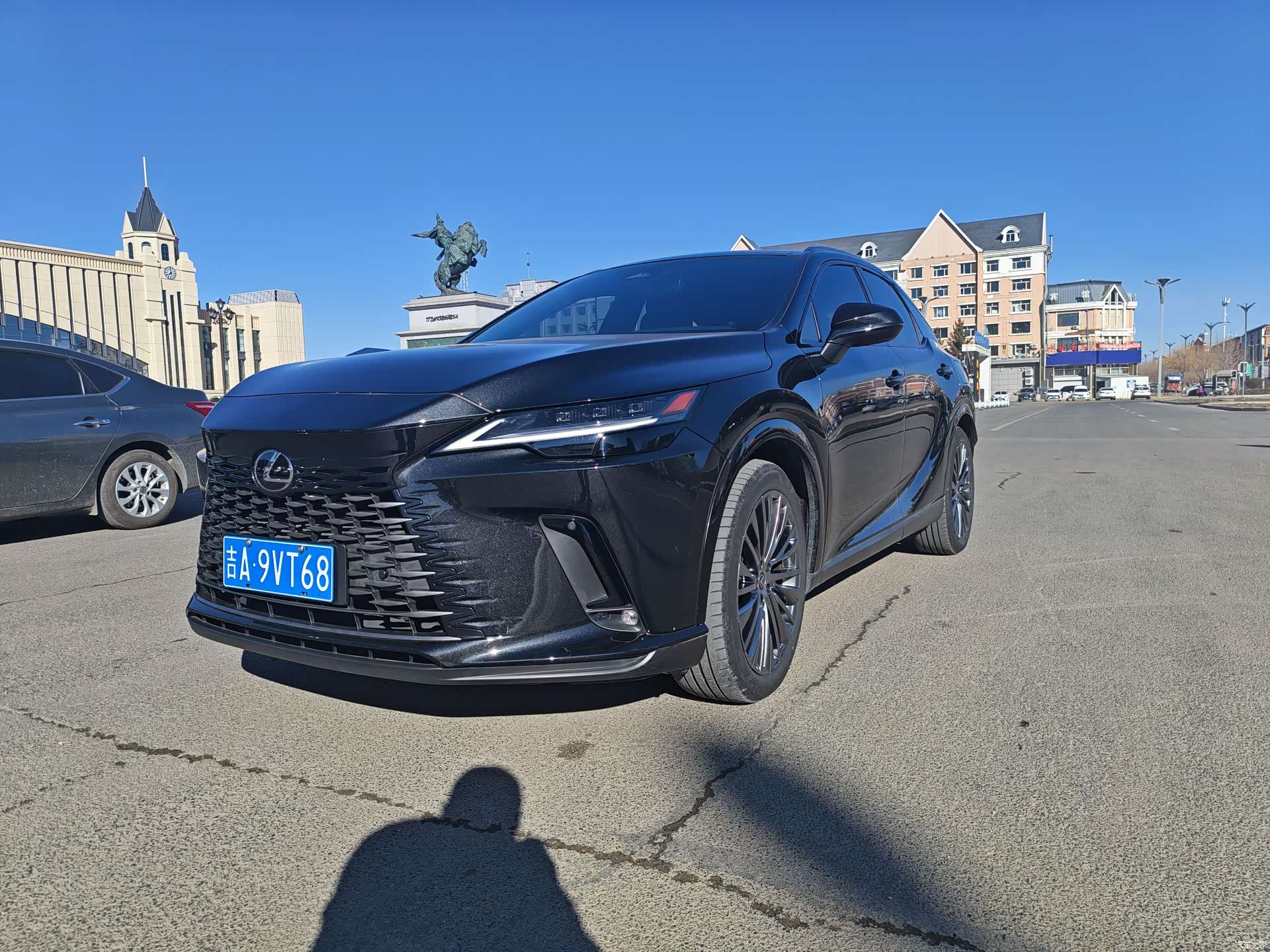 Lexus RX, 2023 2