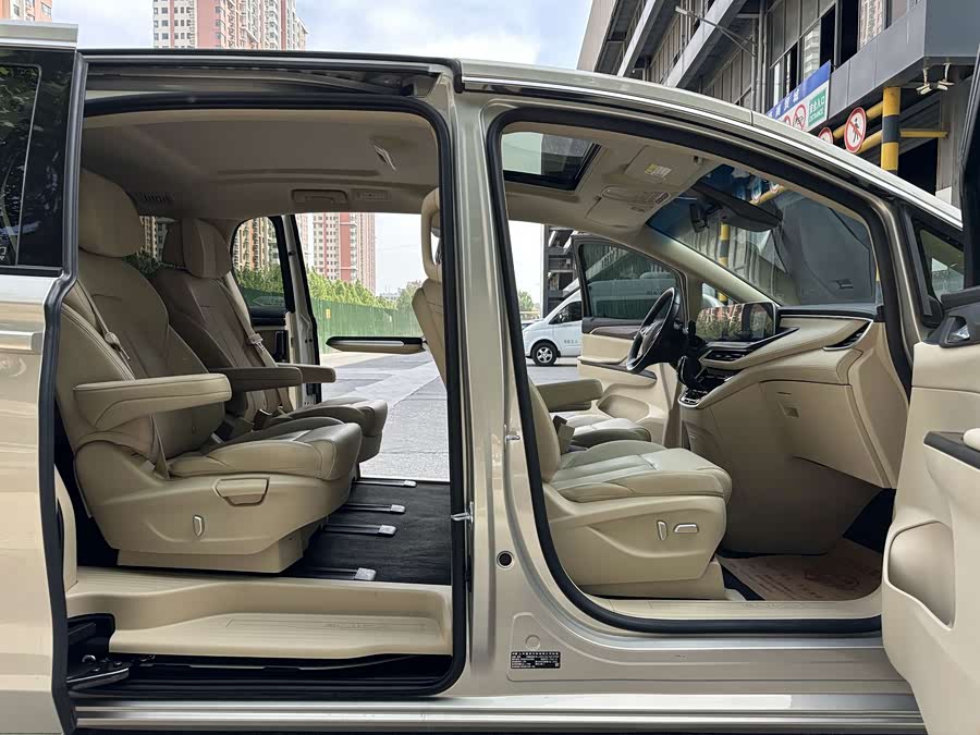 Buick GL8 2023, фото 6