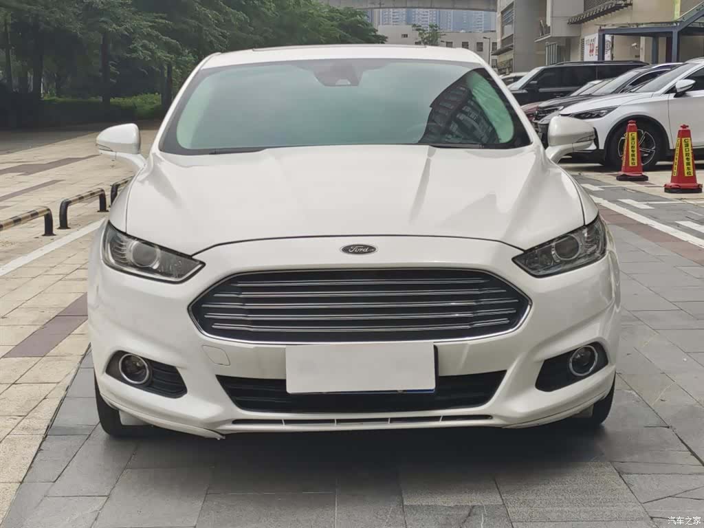 Ford Mondeo, 2016 3