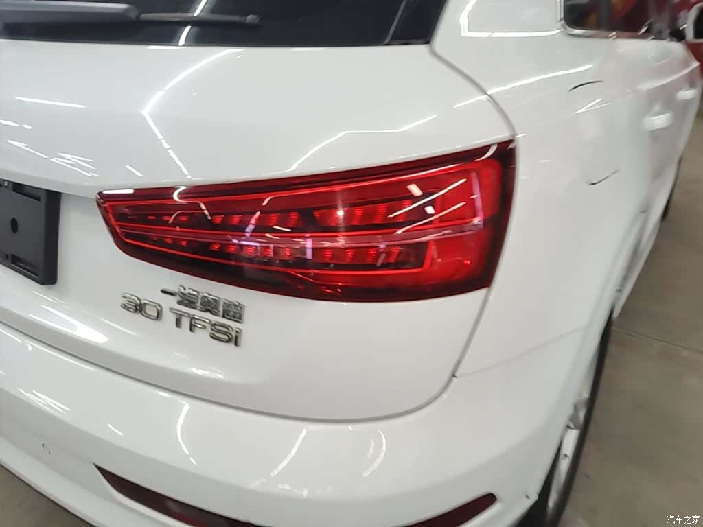 Audi Q3, 2019 8