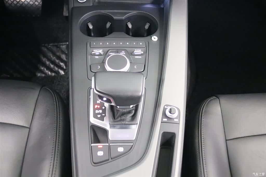 Audi A4L, 2020 9