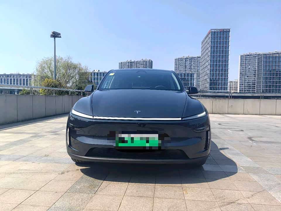Tesla Model Y Tesla Model Y