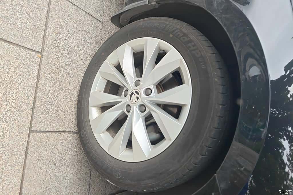Skoda Superb, 2018 6