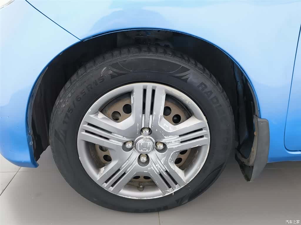 Honda Fit, 2013 17