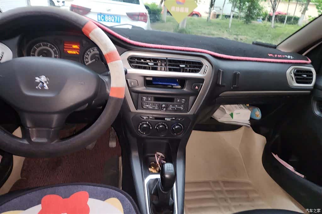 Peugeot 301, 2016 16