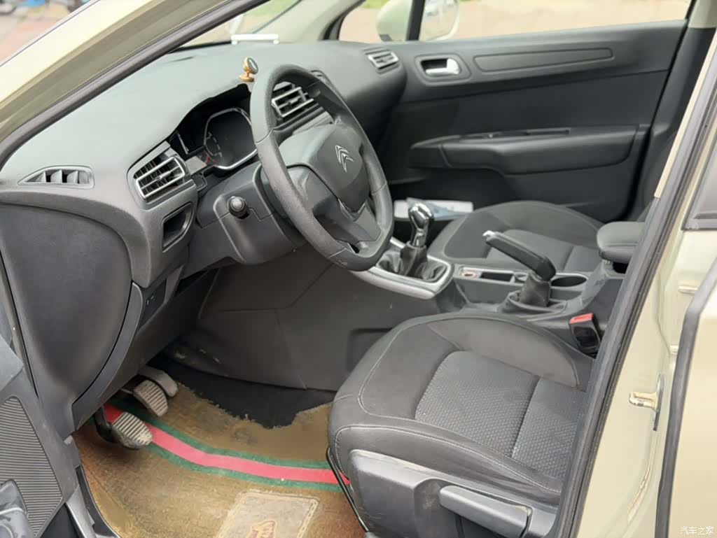 Citroen C4, 2017 13