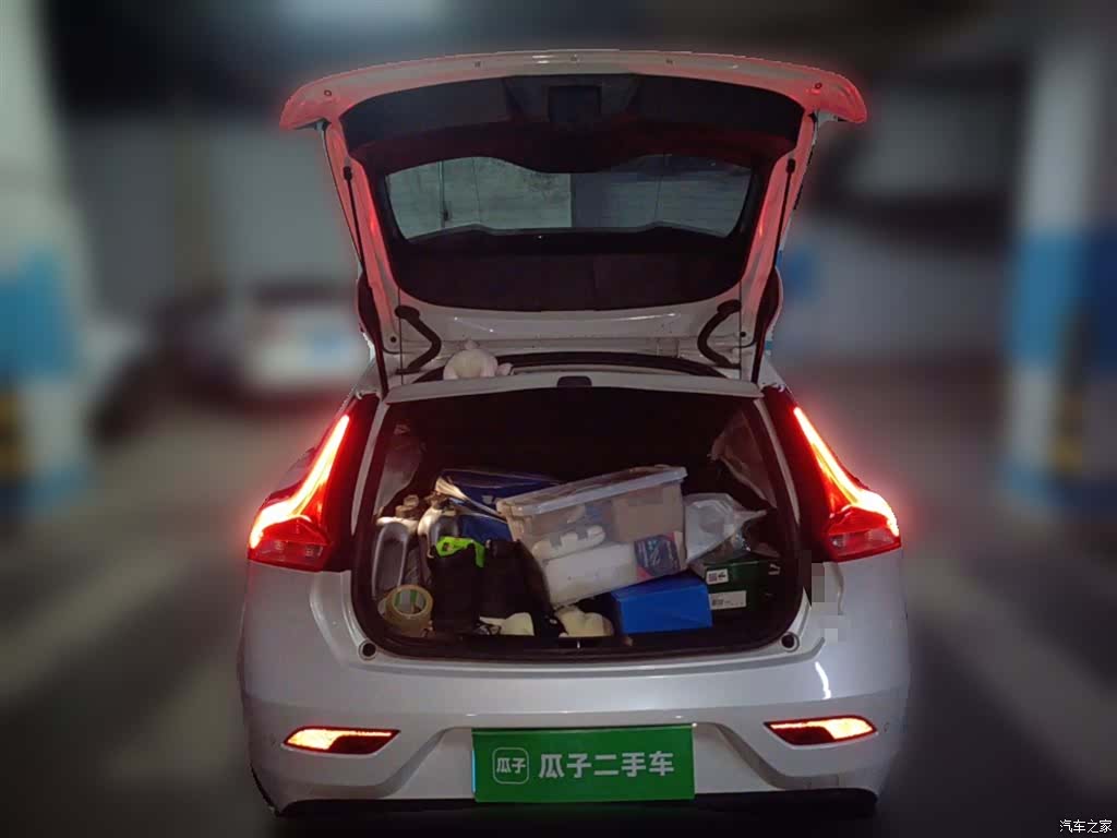 Volvo V40, 2016 10