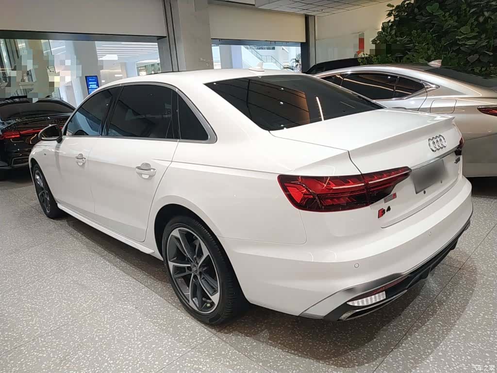 Audi A4L, 2024 все фото