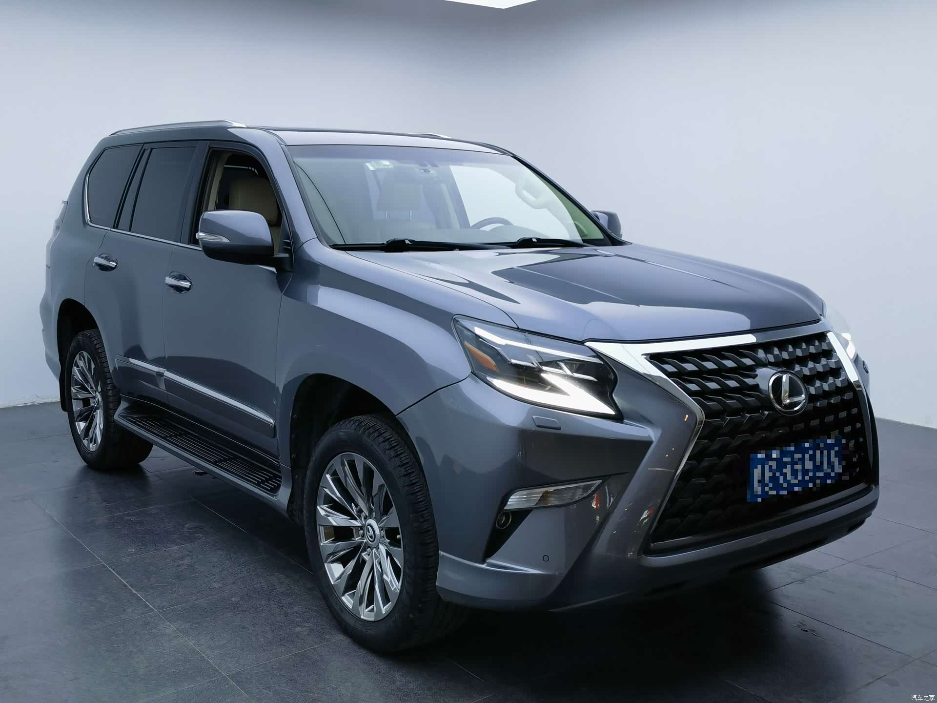 Lexus GX, 2020 3