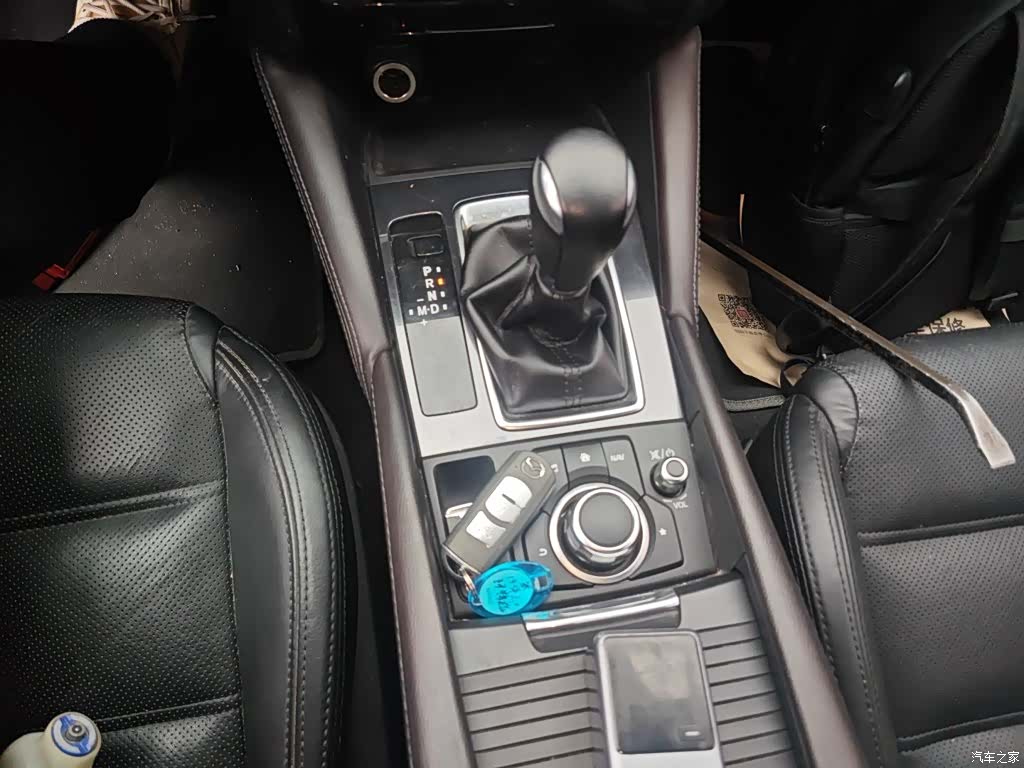 Mazda Atenza, 2018 10