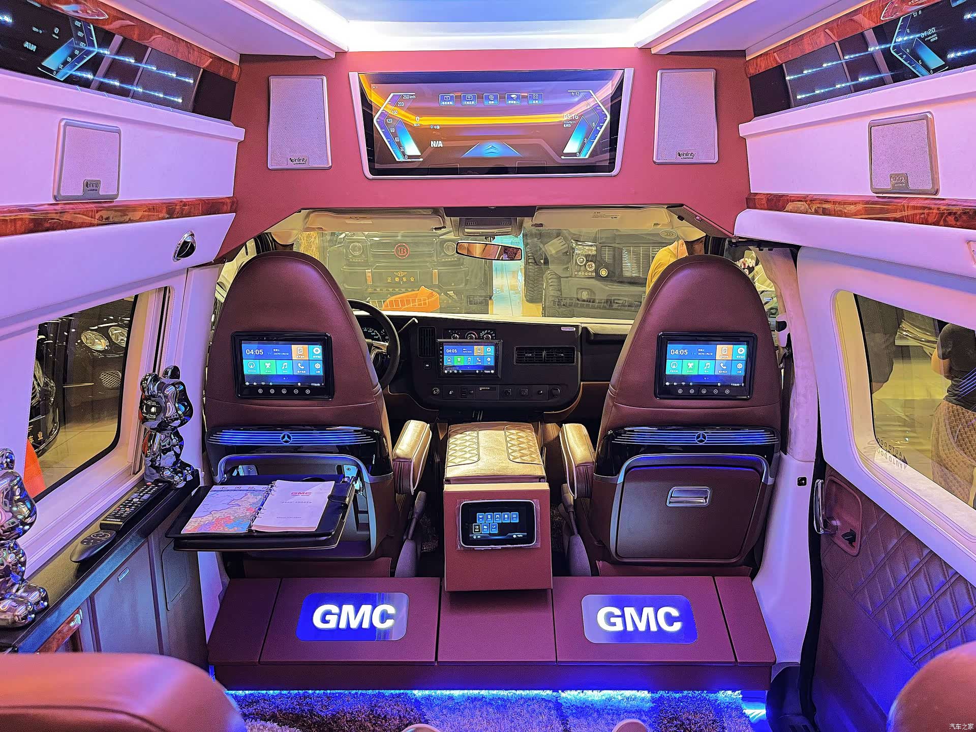 GMC SAVANA, 2016 28