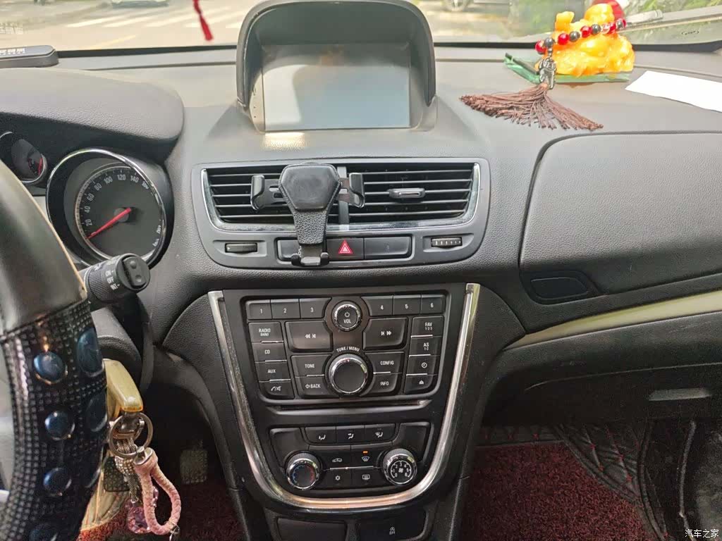 Buick Encore, 2015 10