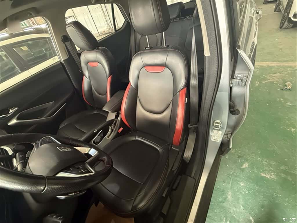 Wuling 510, 2019 12