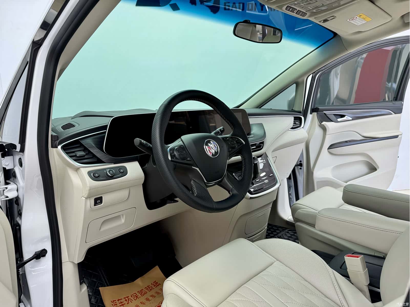 Buick GL8, 2023 7