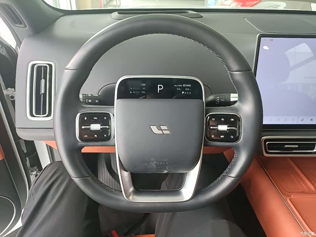 Li Auto L6, 2025 11