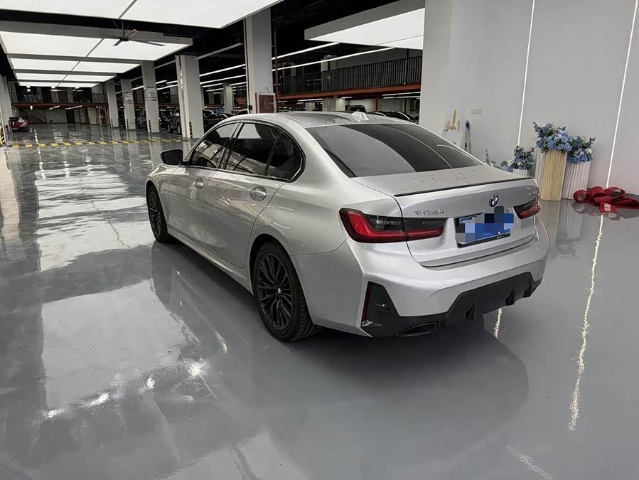 BMW 3 Series 2023, фото 12