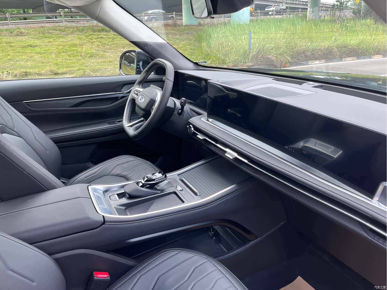 Ford Edge L, 2026 8