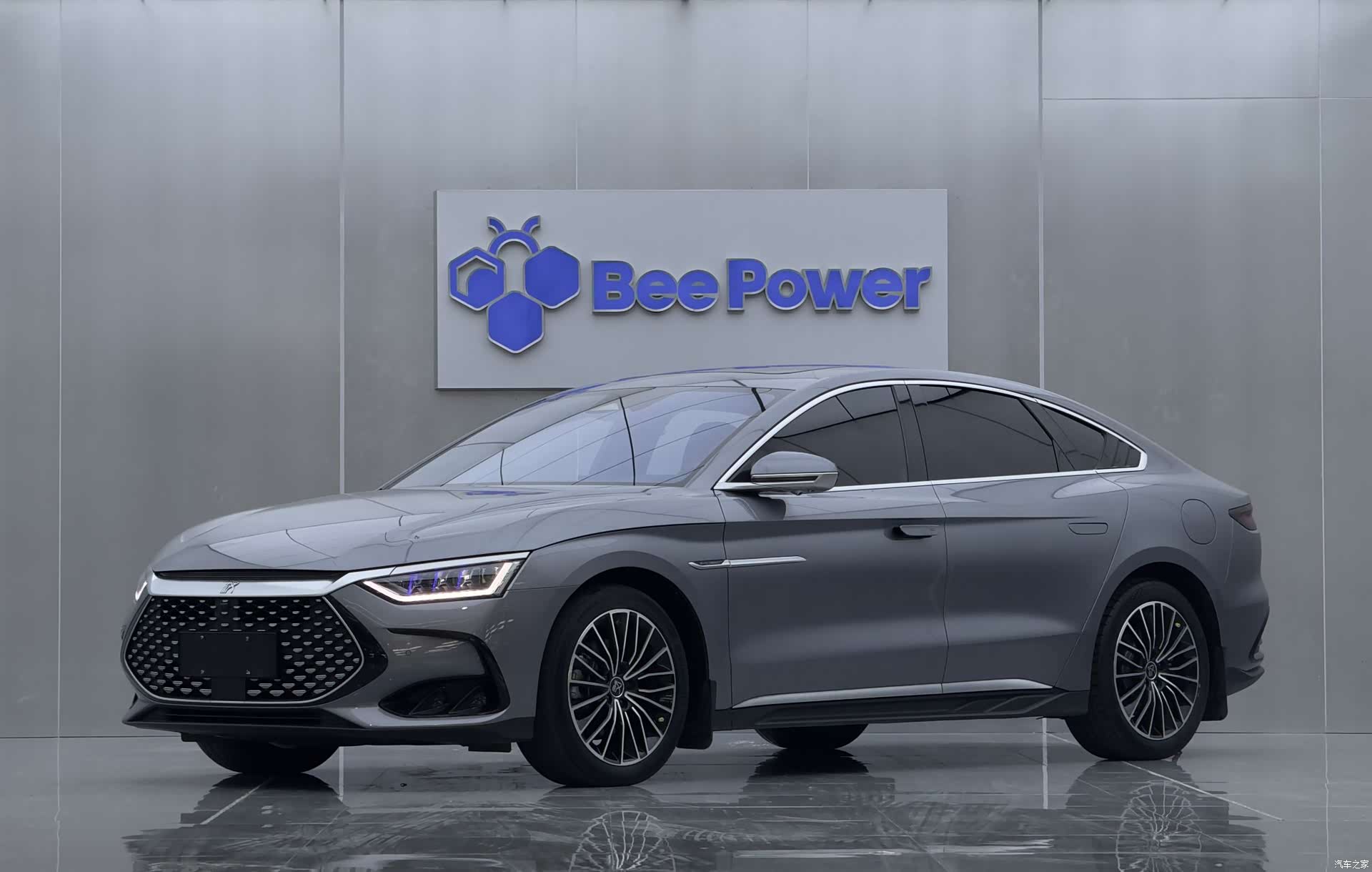 BYD Han, 2022 1