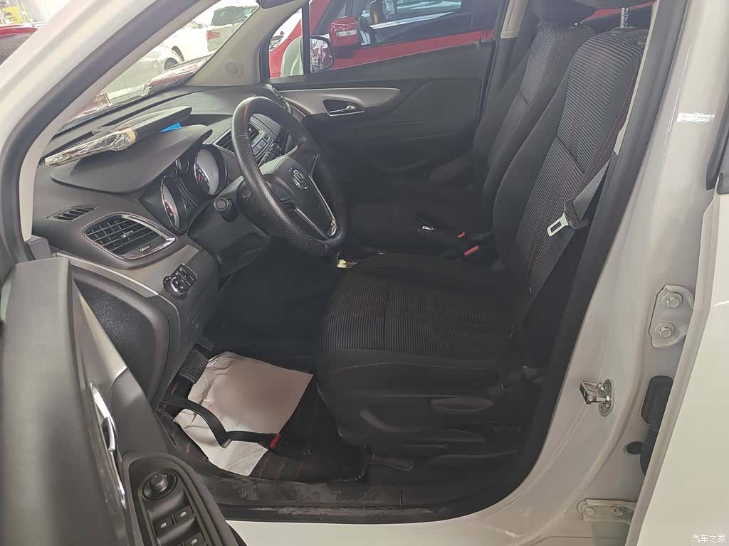 Buick Encore, 2015 18