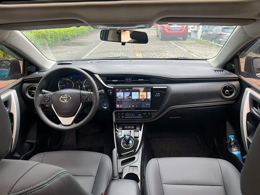 Toyota Corolla E+ Hybrid 2020, фото 24