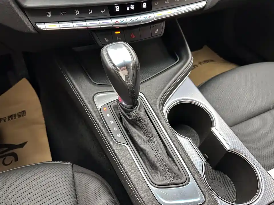 Cadillac CT4