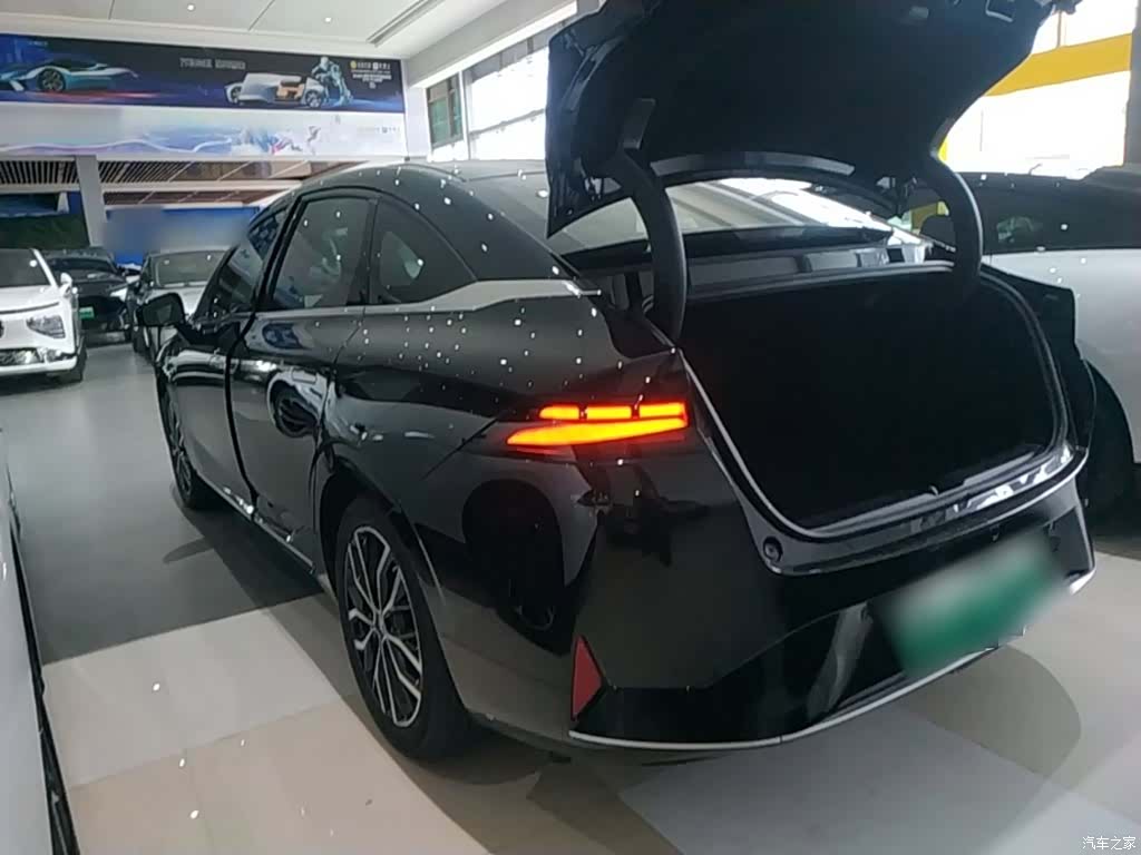Xpeng P5, 2023 23