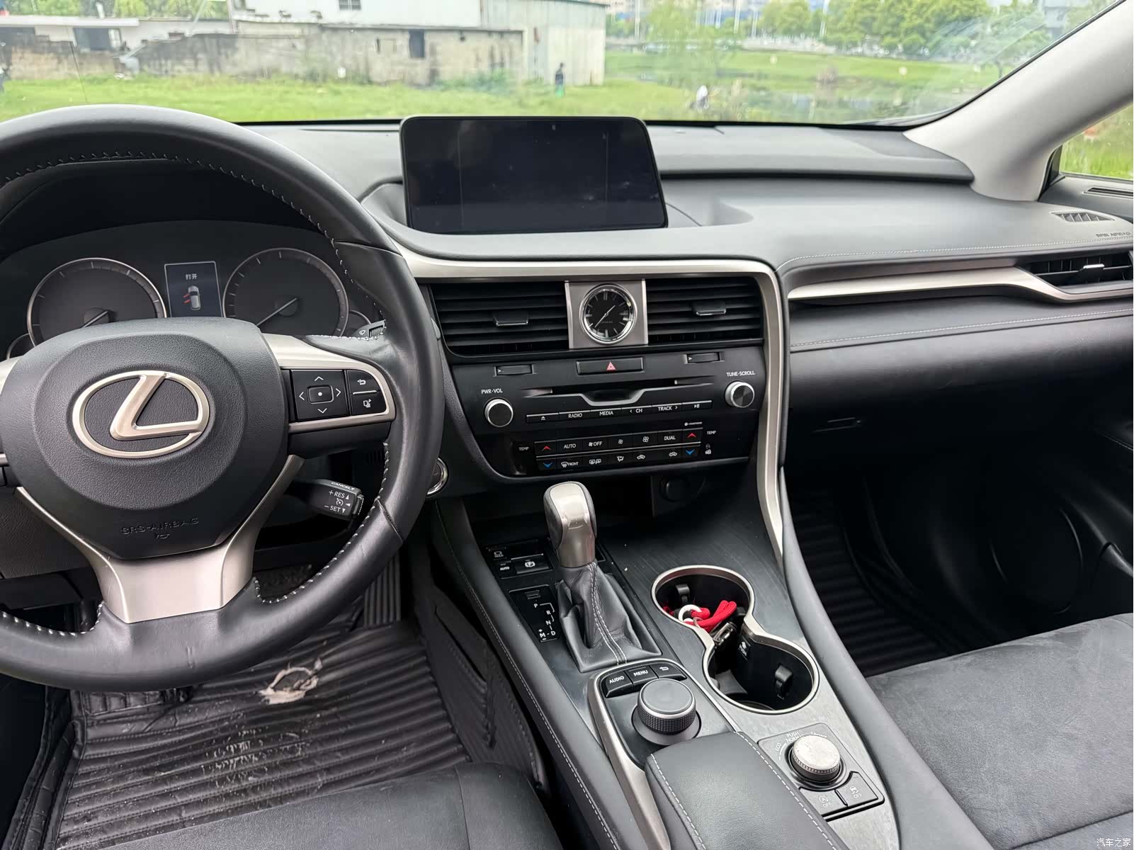Lexus RX, 2019 11