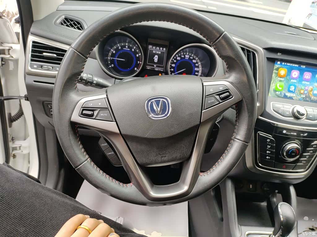 Changan CS35, 2018 11