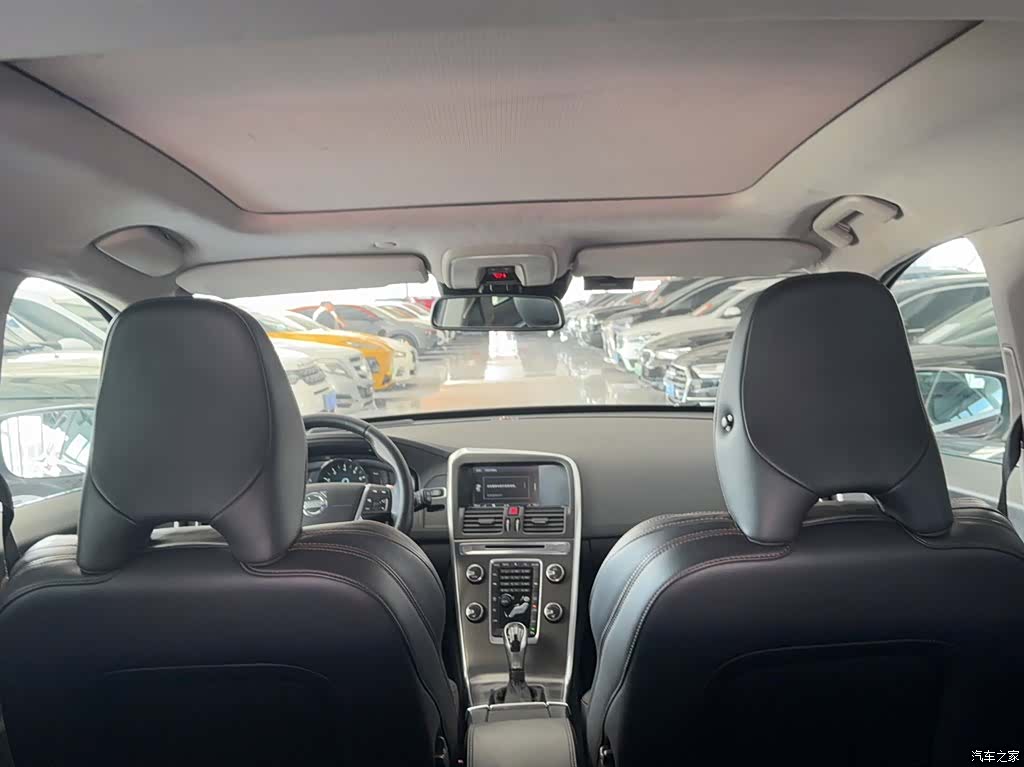 Volvo XC60, 2014 16