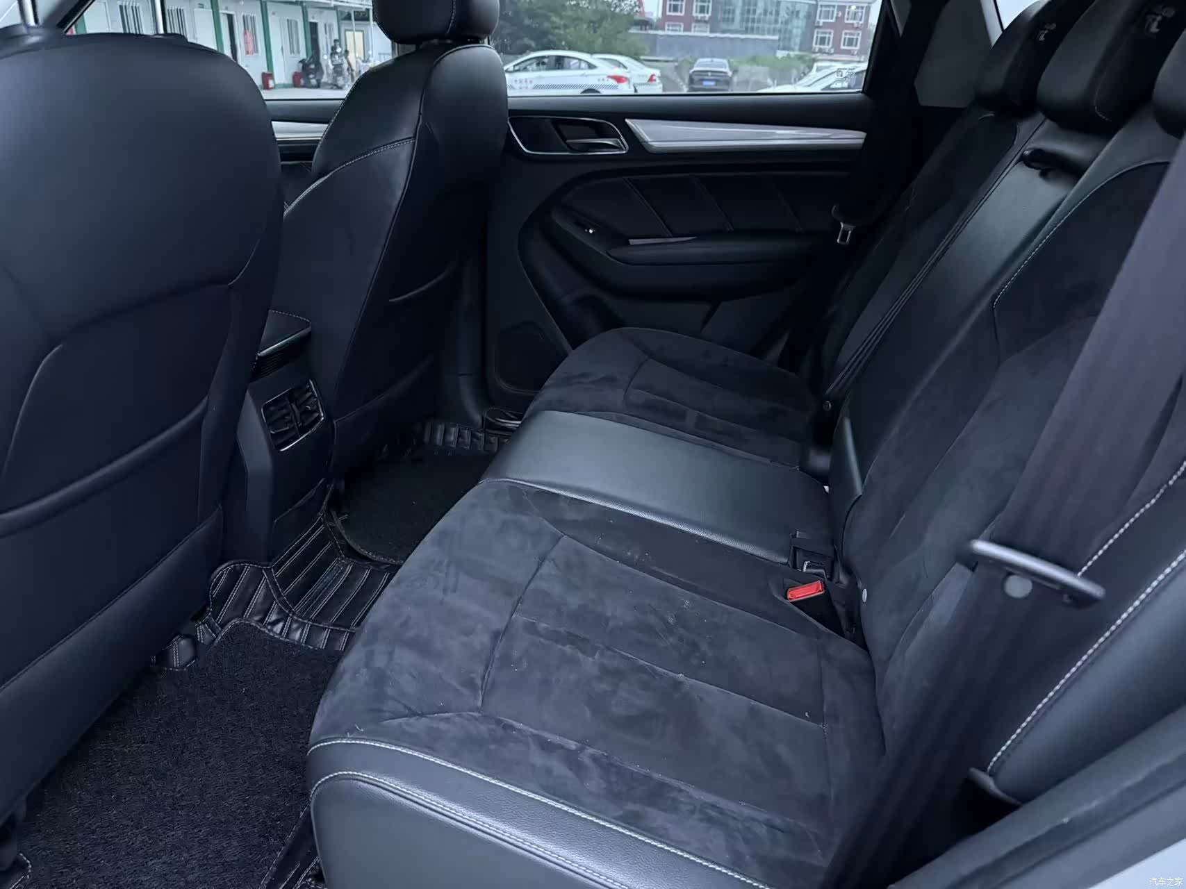 Roewe RX5, 2018 6