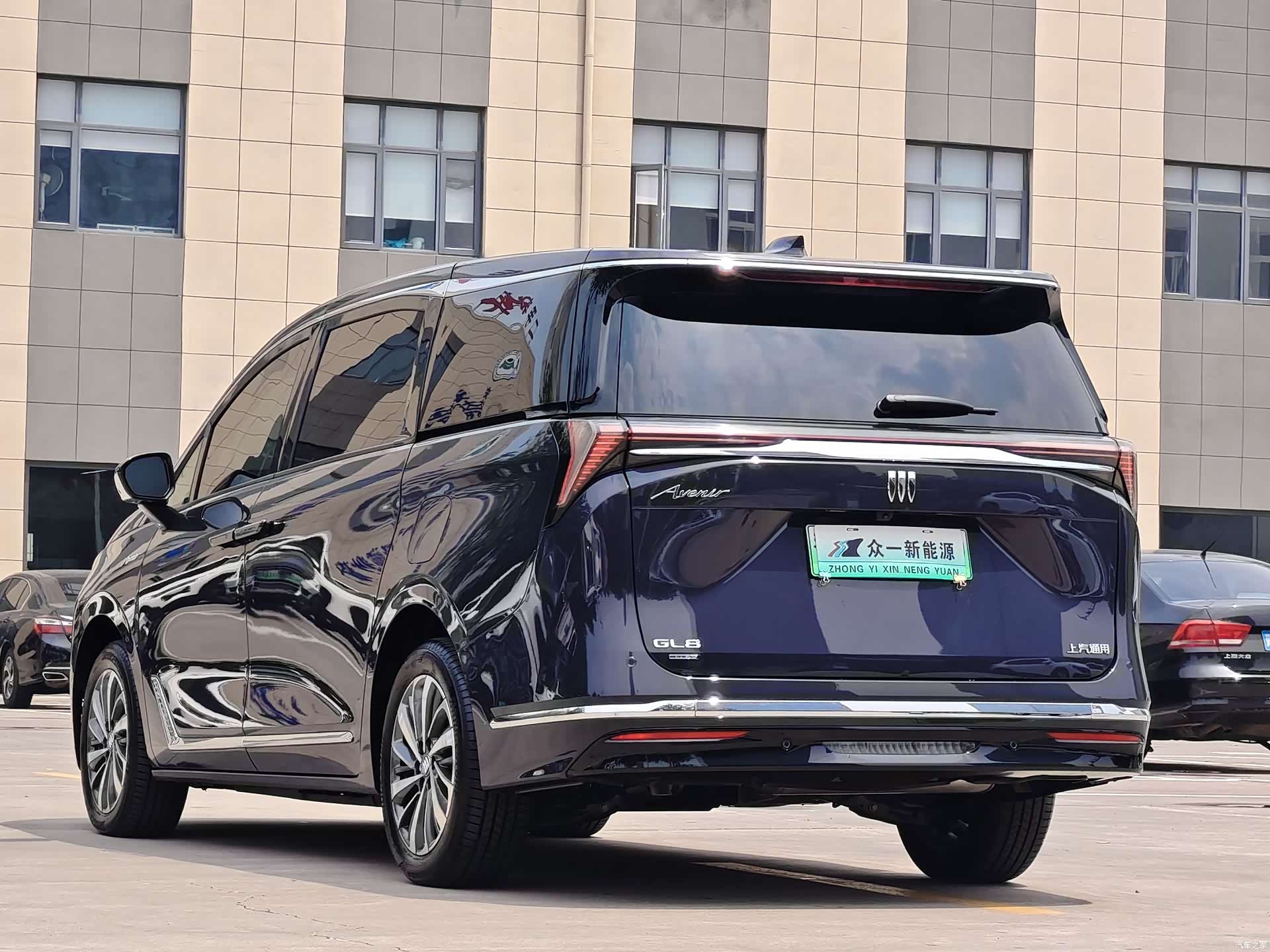 Buick GL8, 2025 все фото