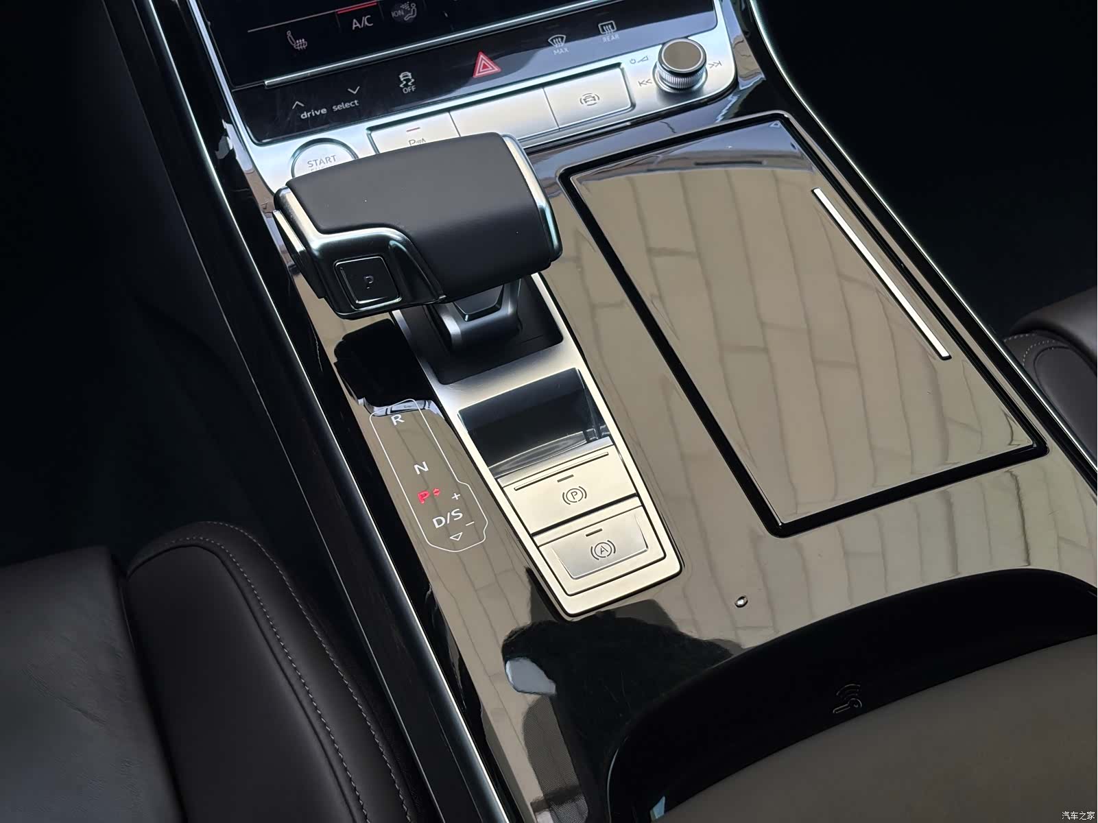 Audi A8L, 2020 12