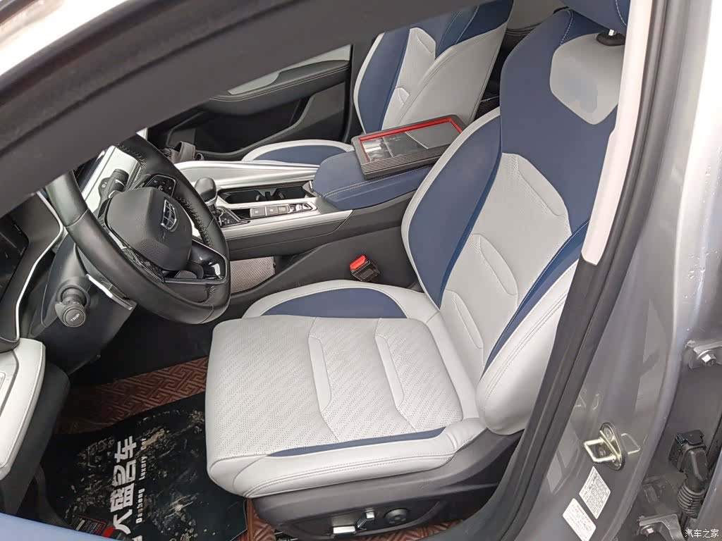 Geely Preface, 2021 15